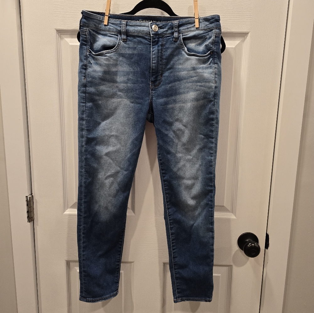 American Eagle Outfitters Hi-Rise Jegging Crop Jeans